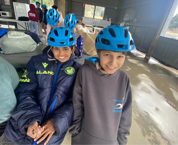 Photo of two students at Jindabyne excursion